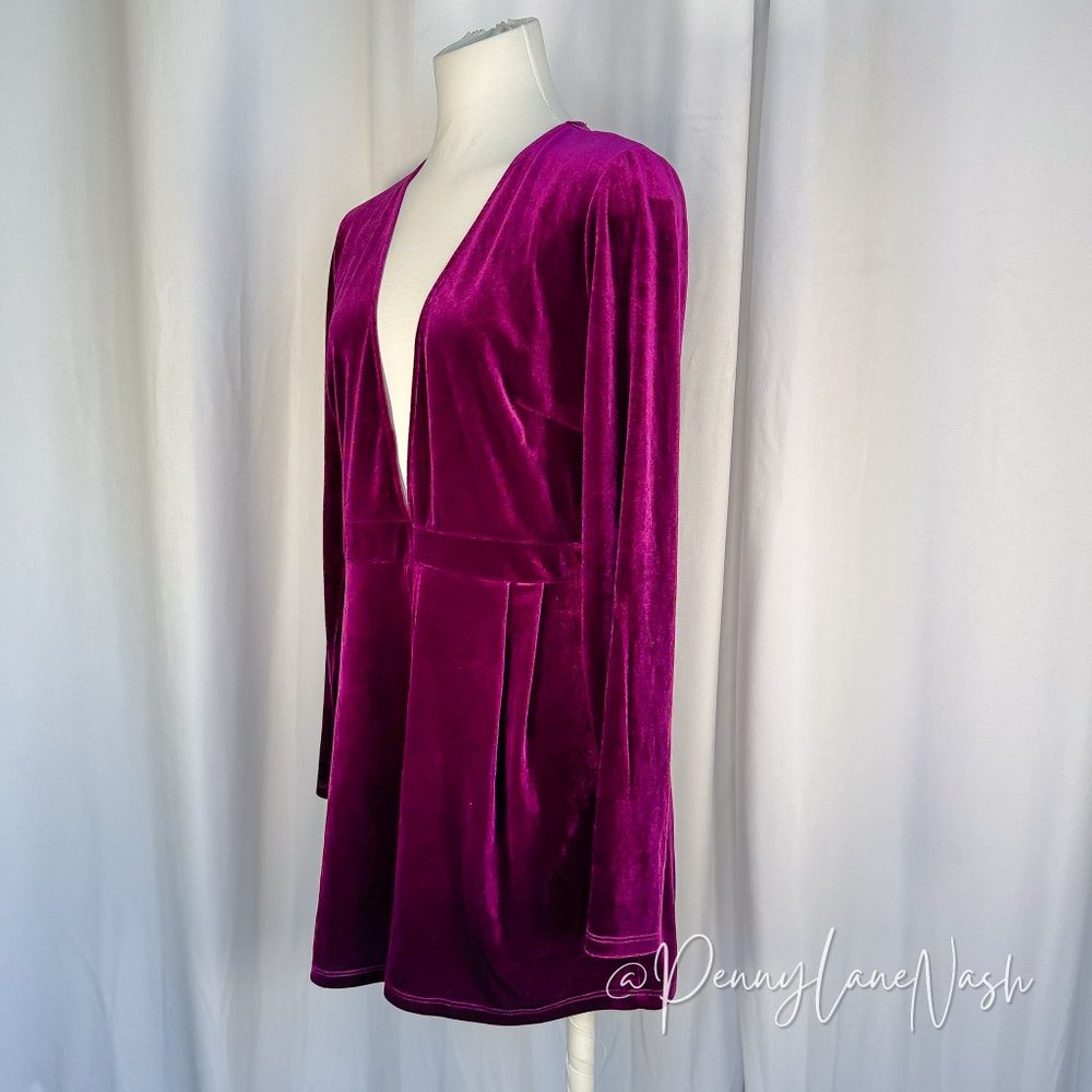 Charlotte Russe Deep V Neck Velvet Romper Purple - Picture 3 of 10